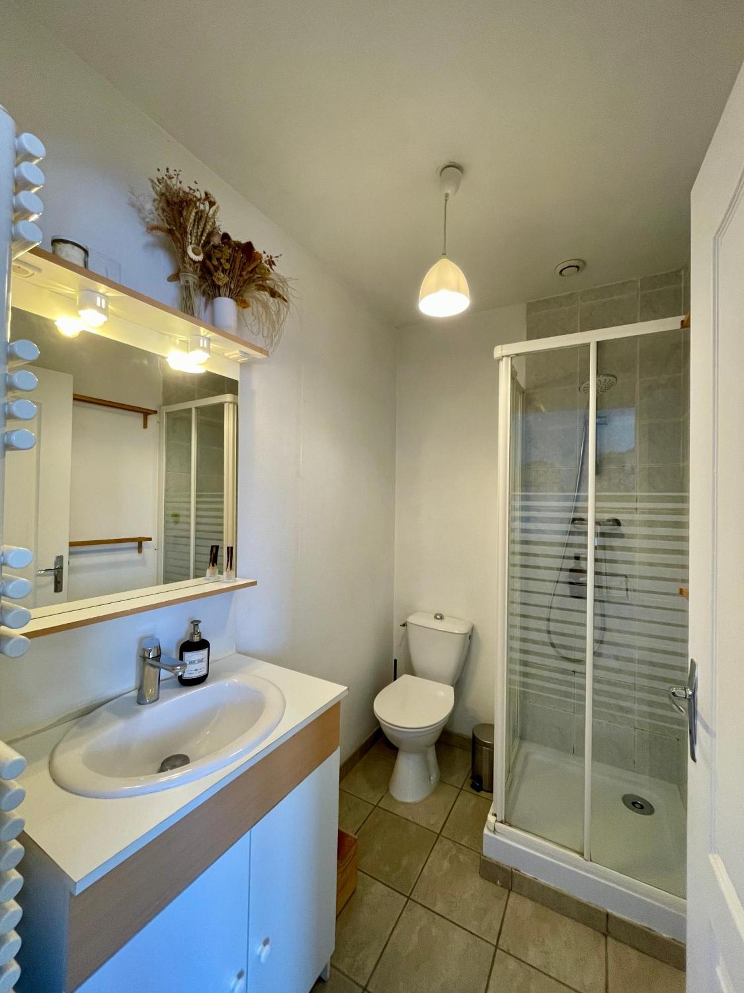 35M2 A La Madeleine: Salon, Cuisine & Sdb Prives Apartment La Madeleine  Luaran gambar